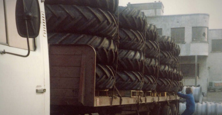 Storage UK - Tyre Fitting Operation